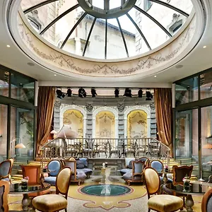 Chateau Monfort - Relais & Chateaux Hotel Milán